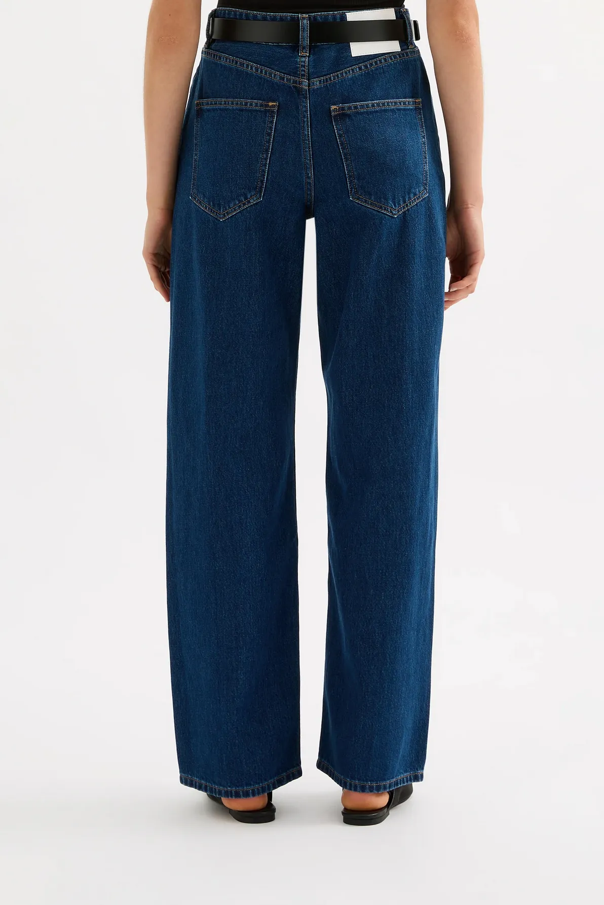 ORGANIC RELAXED LEG JEAN | FORCE BLUE