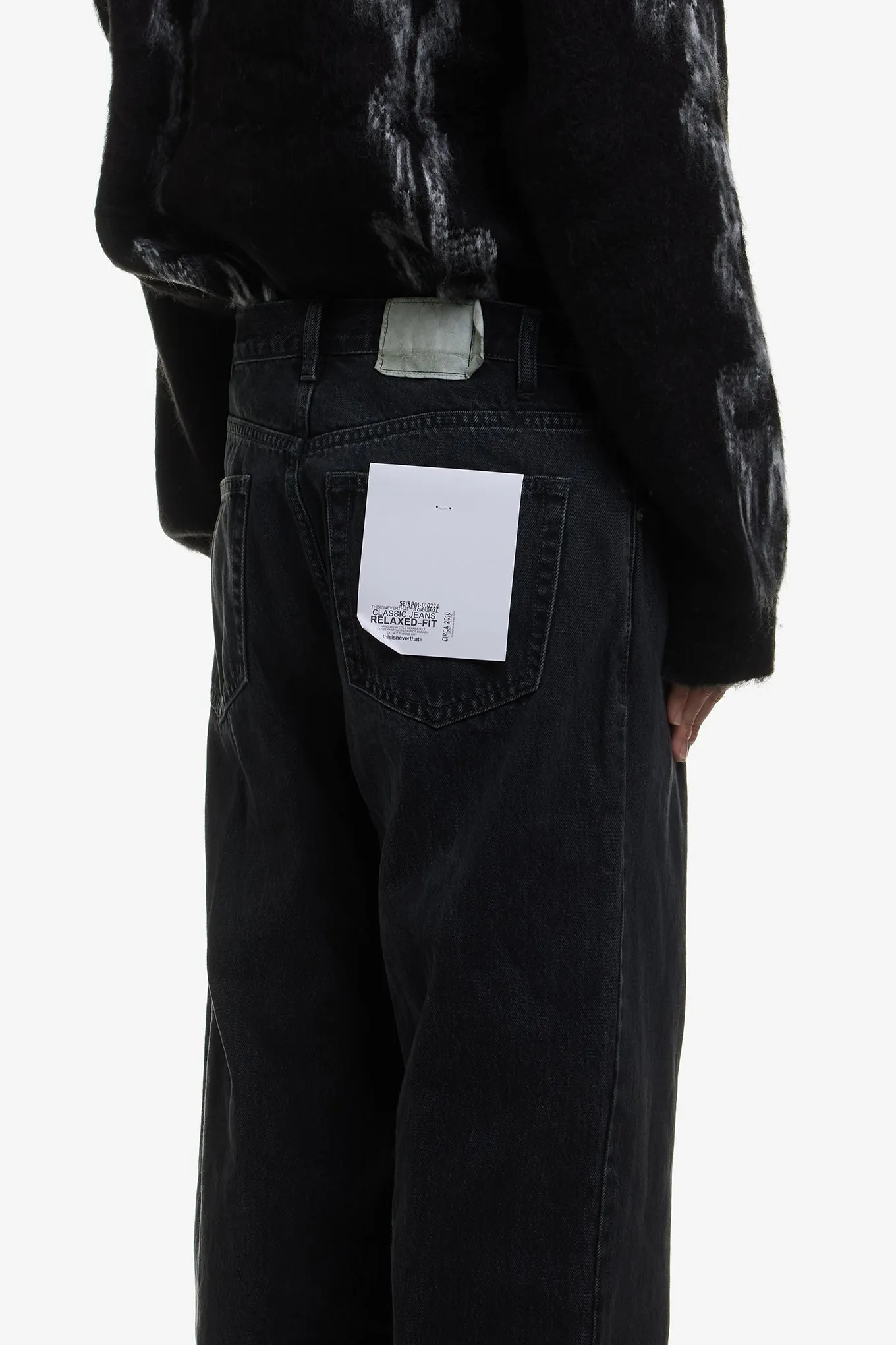 RELAXED JEANS